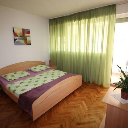 Old City/Beach 13 Minutes Away, Parking, For 4 스플리트 외부 사진