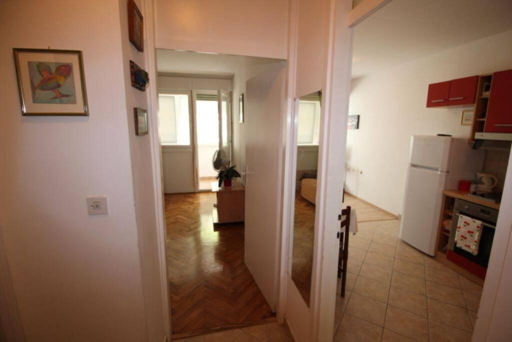Old City/Beach 13 Minutes Away, Parking, For 4 스플리트 외부 사진